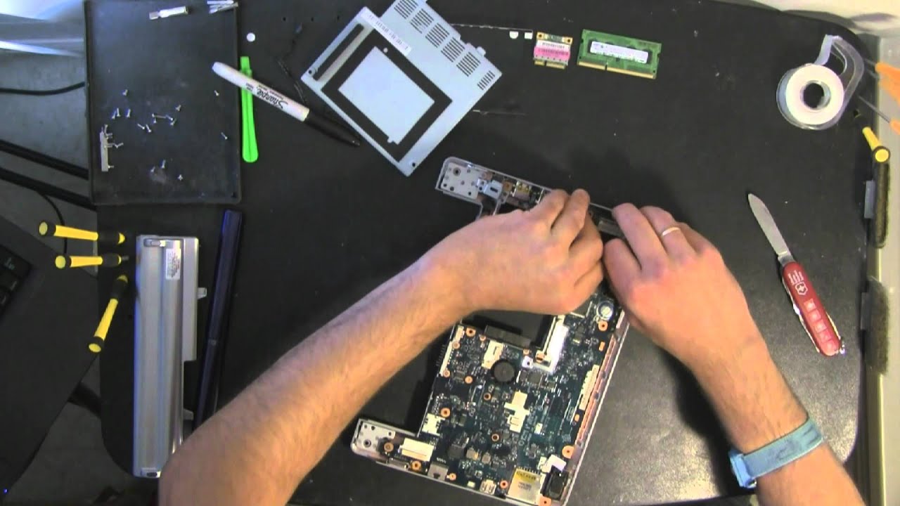 TOSHIBA NB305 take apart video, disassemble, how to open disassembly