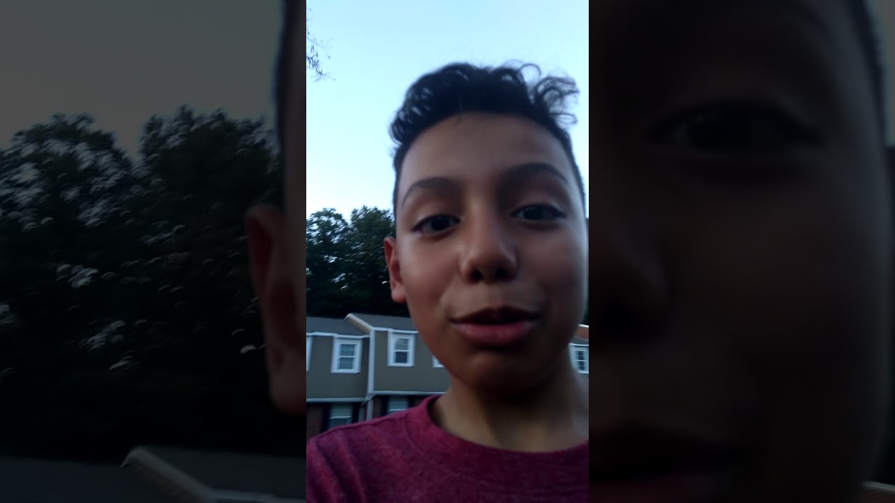 I prank my cusin by smoking a fake cigerat