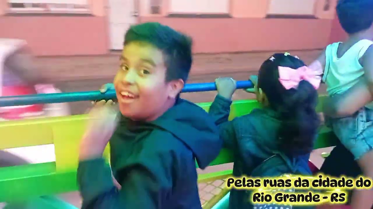 CARRETA KIDS STAR NAS RUAS DA CIDADE