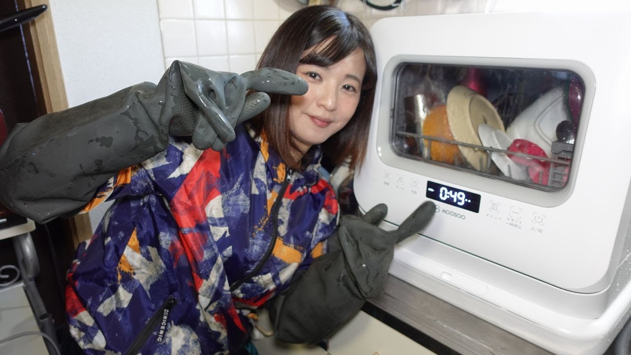 長～い！黒のゴム手袋で食器洗い　Long! Wash dishes with black rubber gloves　#142