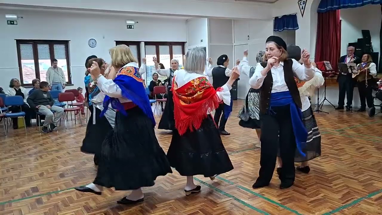 UNIS - Universidade Sénior de Sassoeiros - DANÇAS REGIONAIS