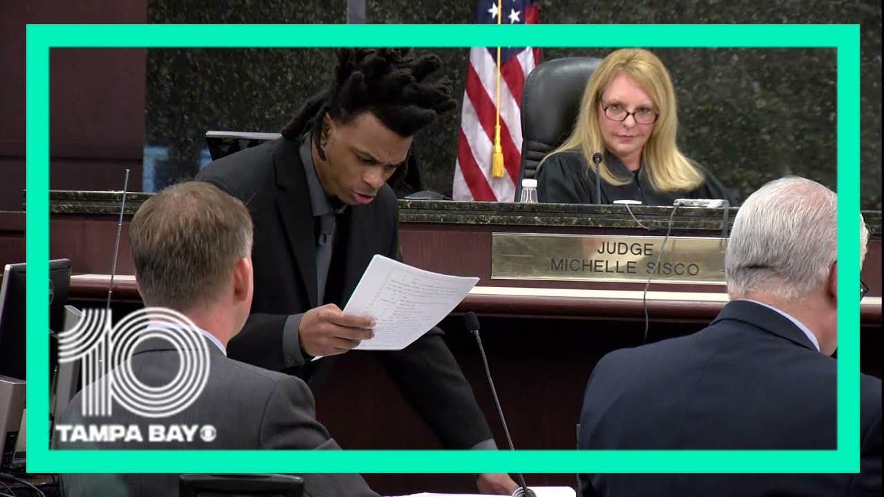 Accused killer Ronnie Oneal III cross-examines his son at murder trial