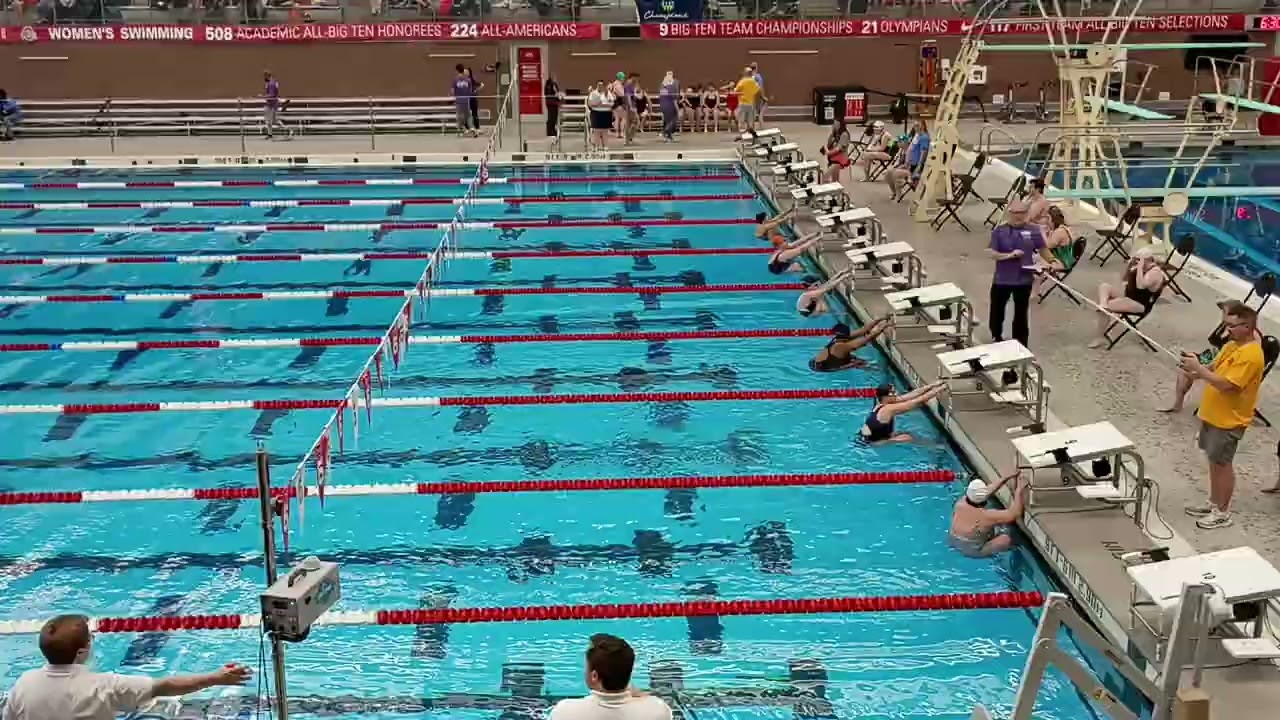 Christine Brown swimming the 25 Backstroke at SOOH 2026 State Indoor Winter Games 