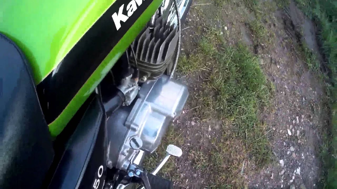 Kawasaki KH250 Triple startup and walkround