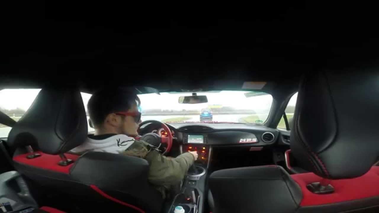 MPS GT400 Turbo GT86 TRD in the WET [Drift] no traction 330 hp