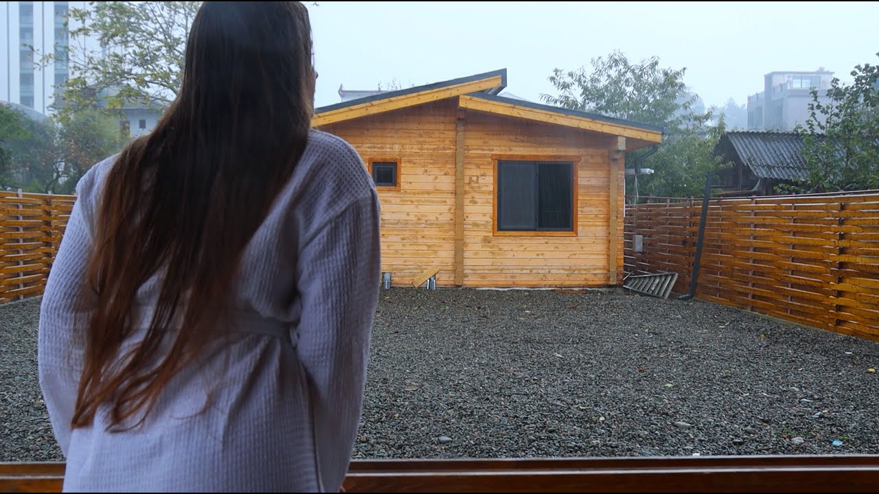 Solo Simple Travel | I Stay in a Village Cottage with a Pool | Rainy Slow Day | ASMR