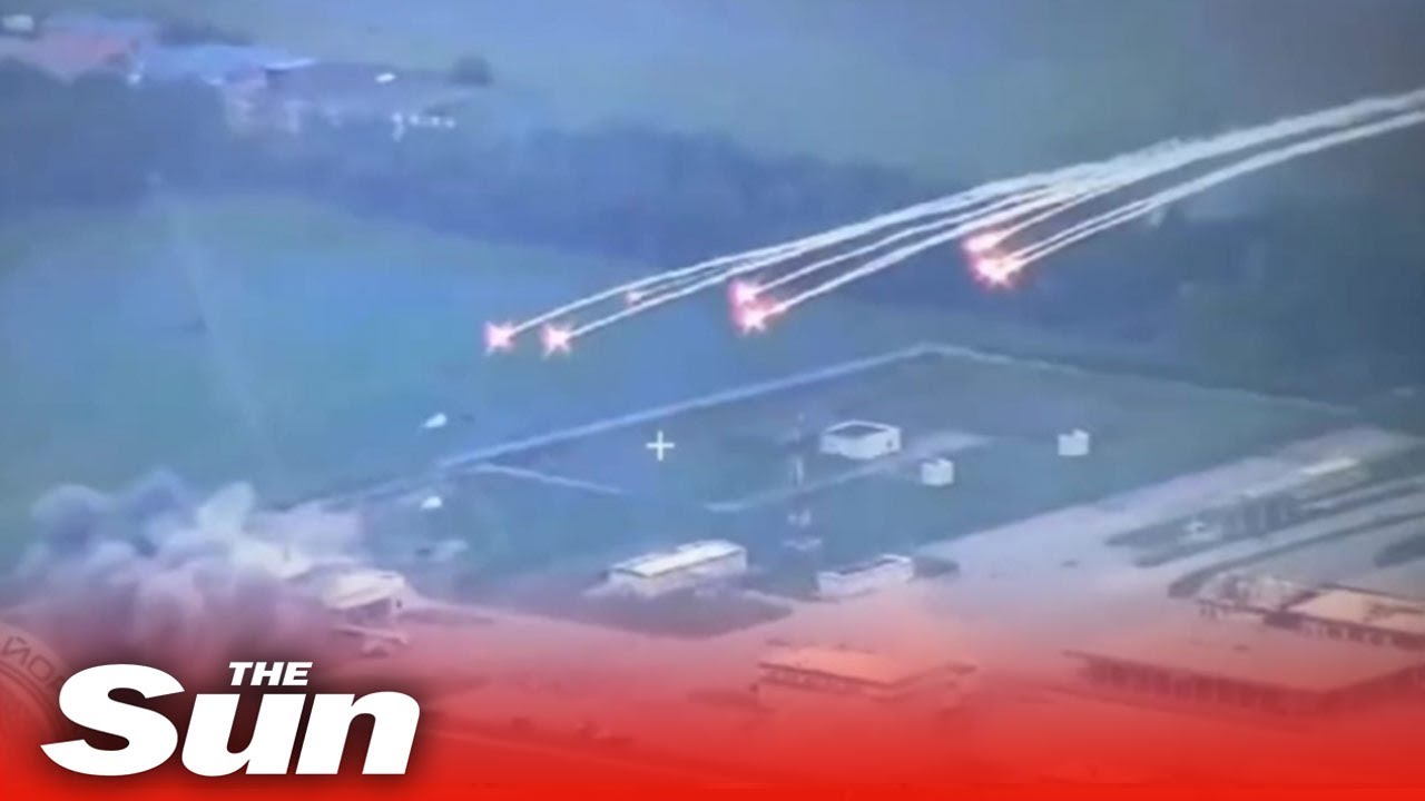 Moment Russian pilots miss 'sitting ducks' during low-altitude bombing raid