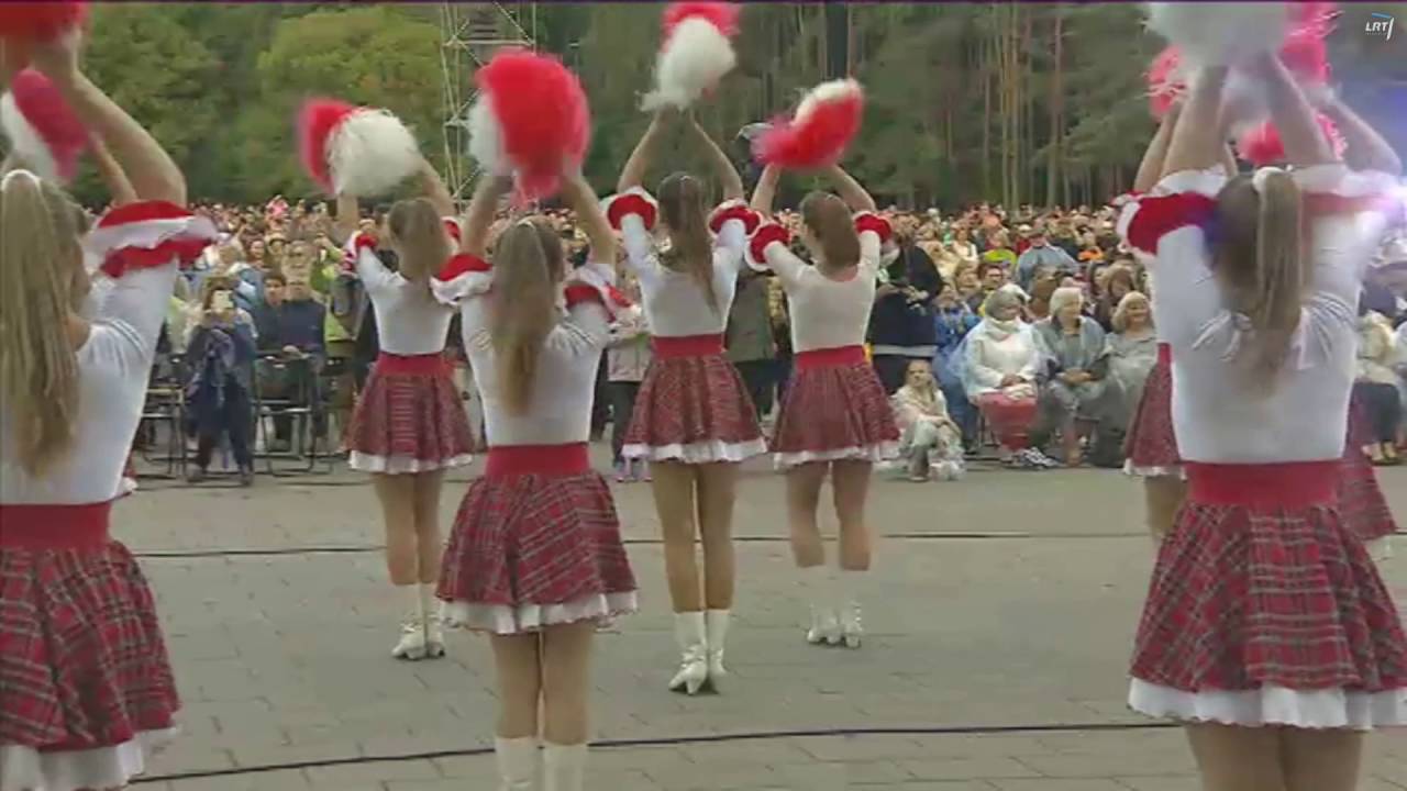 Per Vilniaus miestą - Maršas - Lietuvos moksleivių dainų šventė 2016