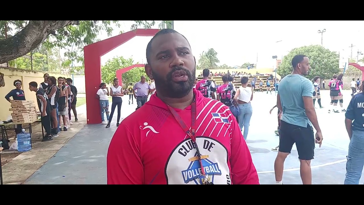 INPORTANTE ENTREVISTA A JEIFRY FLORIAN PROFESOR DE VOLEIBOL