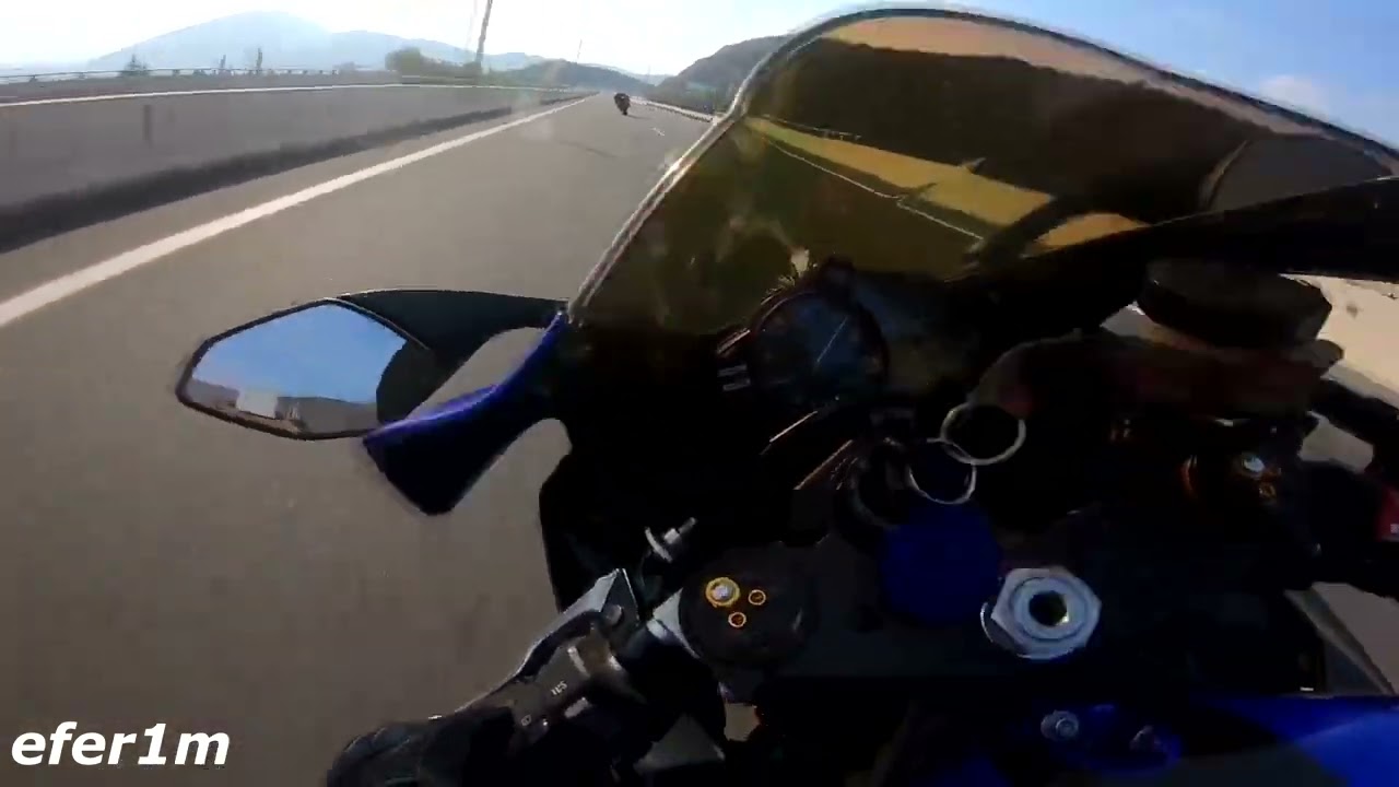 K&uuml;llenen aşk / R6
