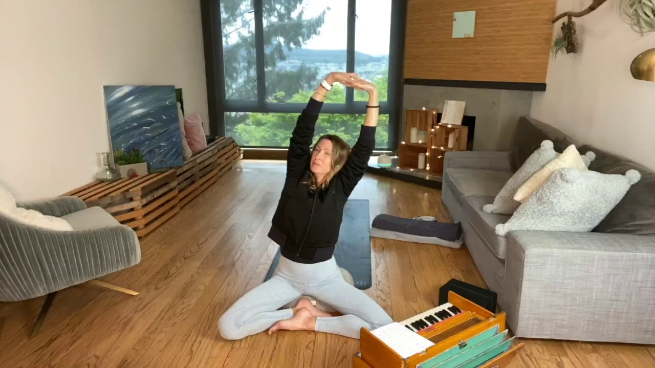Janet Stone yoga class - One Earth Live