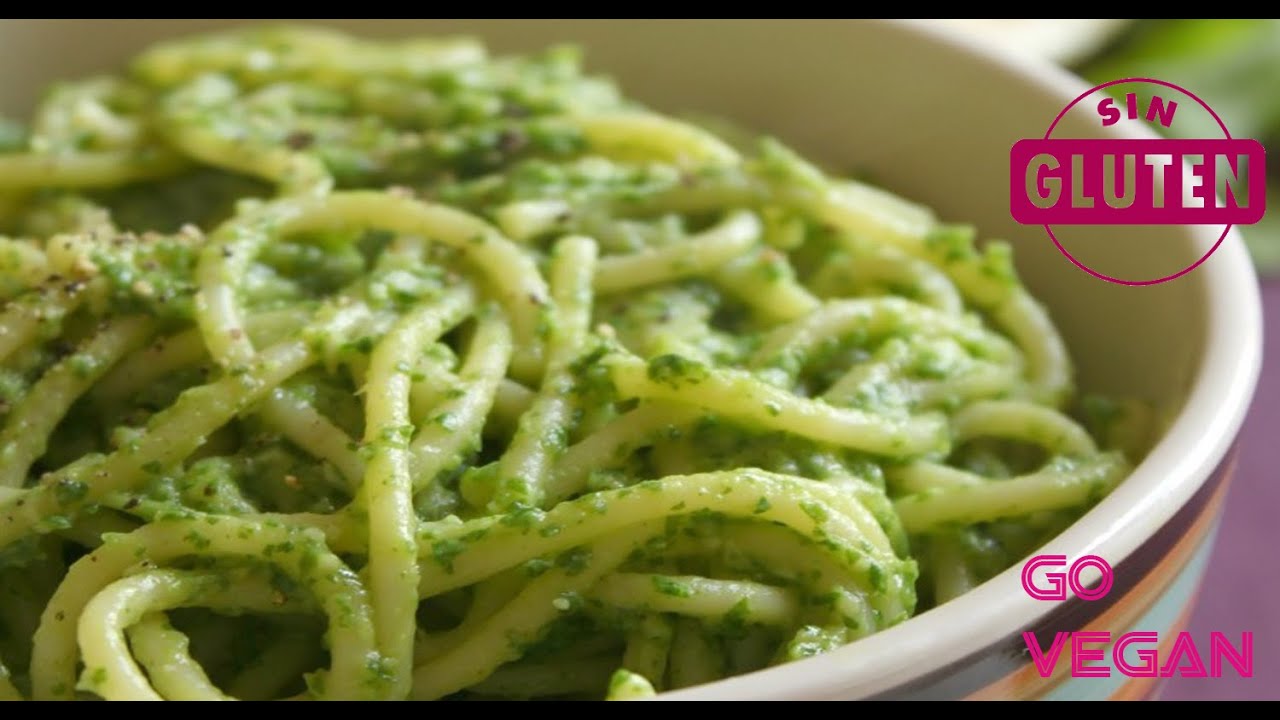 RECETA VEGANA :  Pasta sin gluten con aguacate y espinacas
