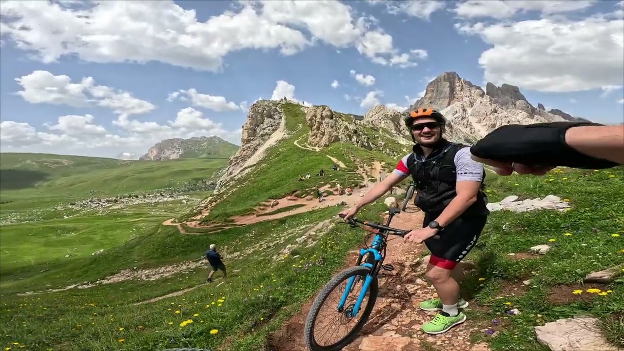 MTB Borca di Cadore, lago Fedèra, Croda da lago, forcella Ambrizzola, giro del Pelmo