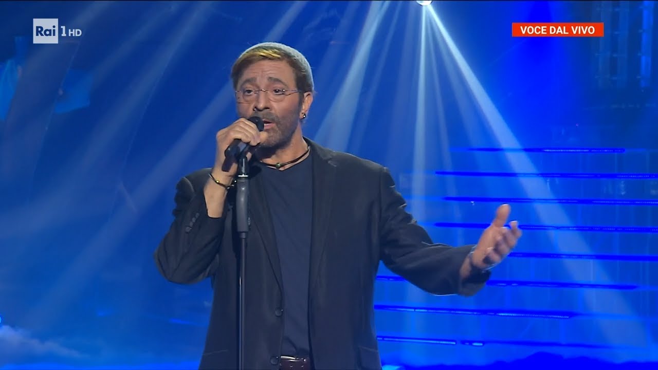 Luciano Maci - Lucio Dalla canta 