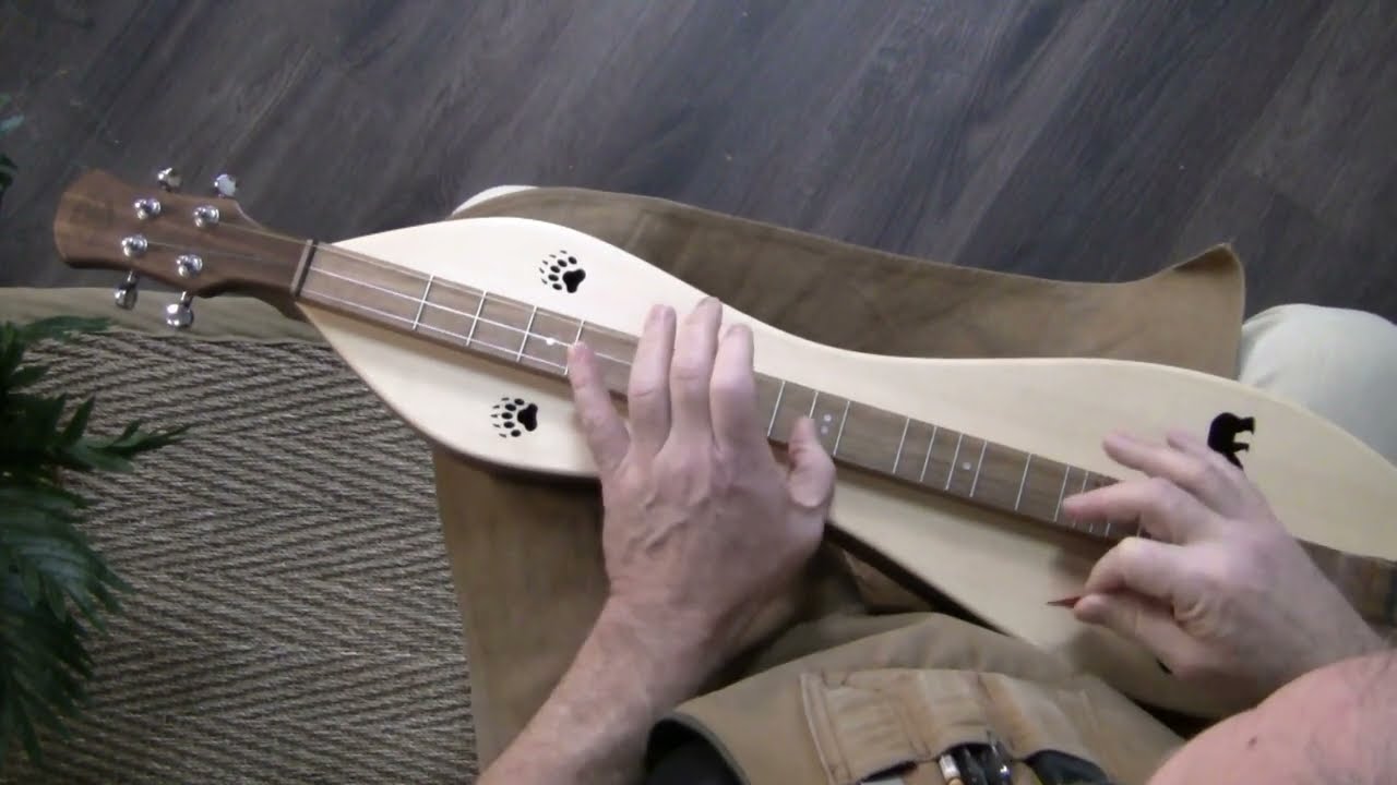 FolkRoots Mountain Dulcimer walnut body with Sitka spruce top