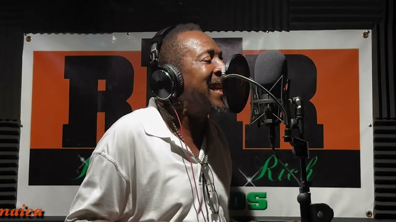 Little Lenny - Gun In A Baggy - RMR Records Jamaica