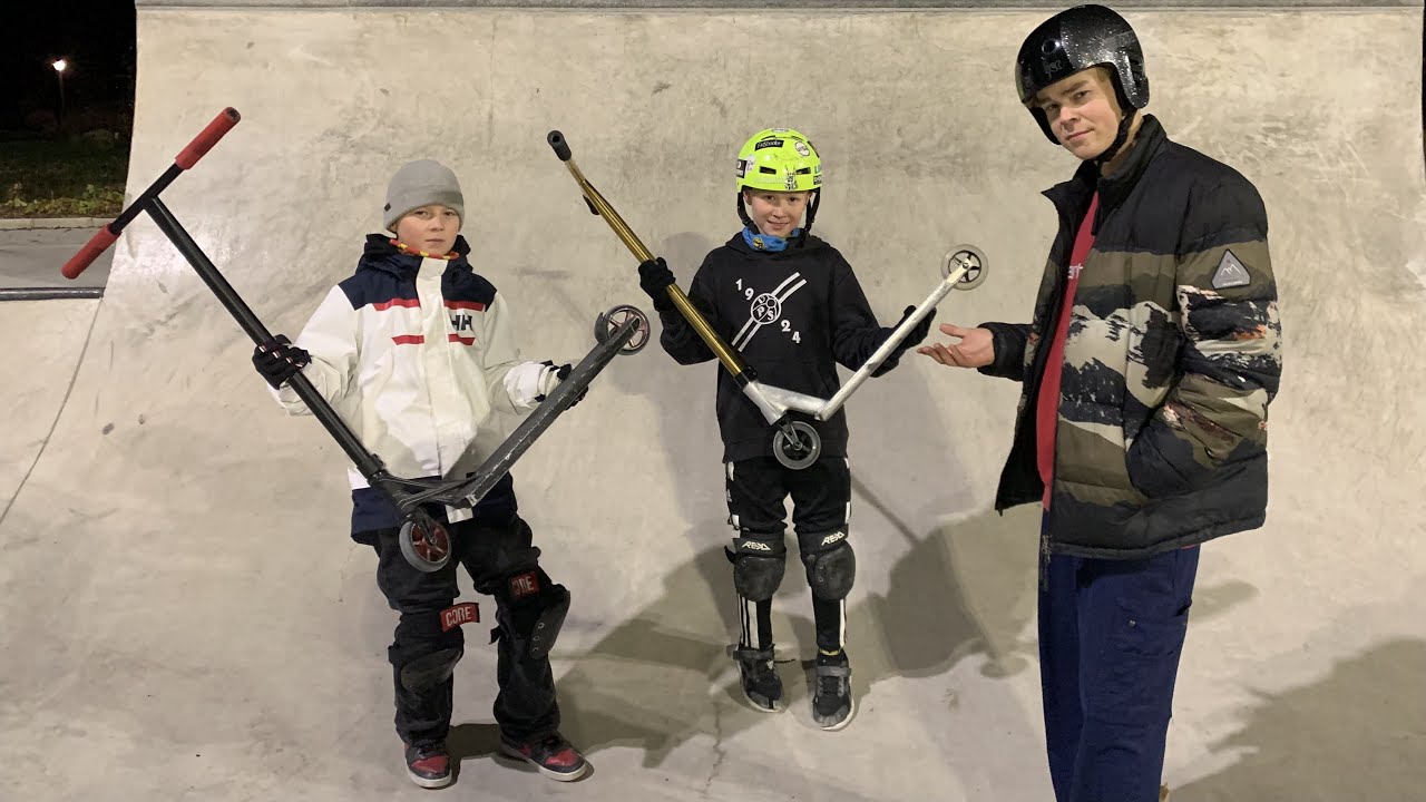 FANIT TESTAA MEIDÄN SCOOTTEJA