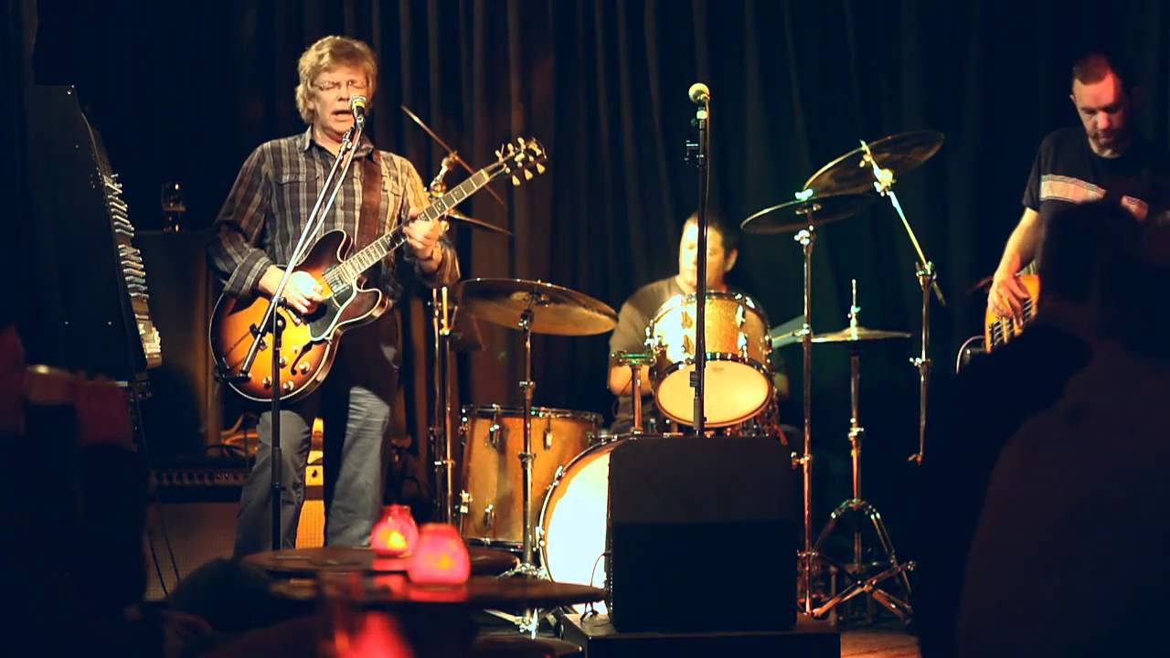 Pat Farrell   Red House