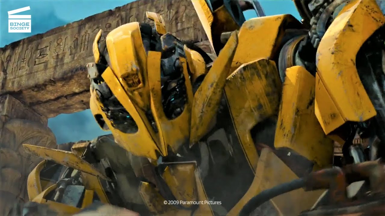 Transformers : La Revanche - Bumblebee combat Rampage et Ravage (CLIP HD)