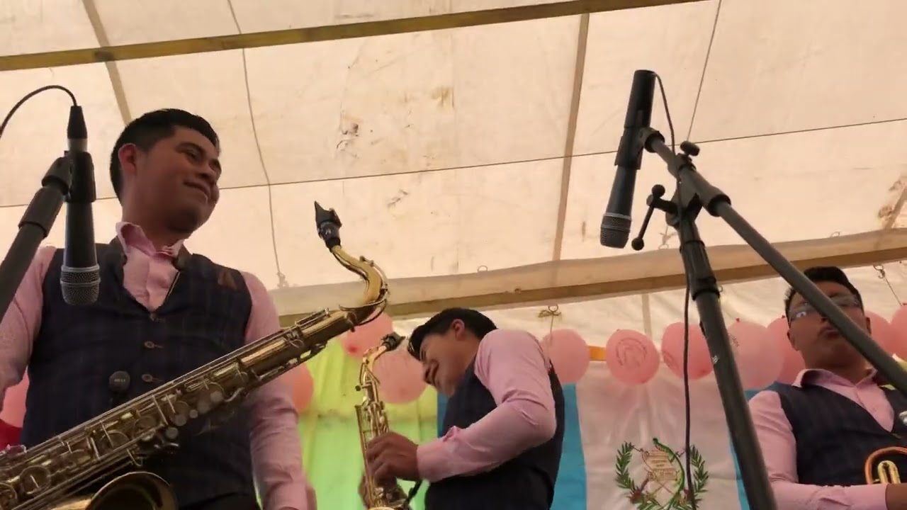 Cadena de coros.. Sax alto La.   Sax Tenor Re..🎷🎷.  ODj