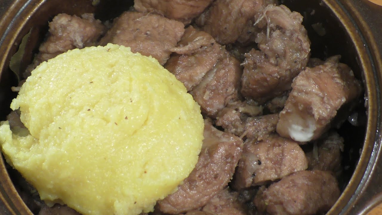 Friptura de Porc cu Mamaliga si Mujdei de usturoi.
