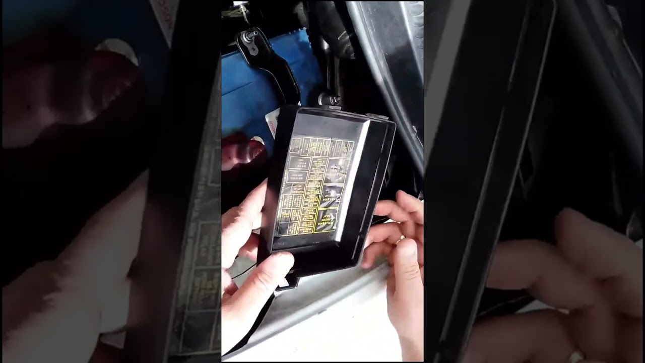 Engine Doesn't Start: Check These FUSES #Shorts #Engine #DoesNotStart #Fuses