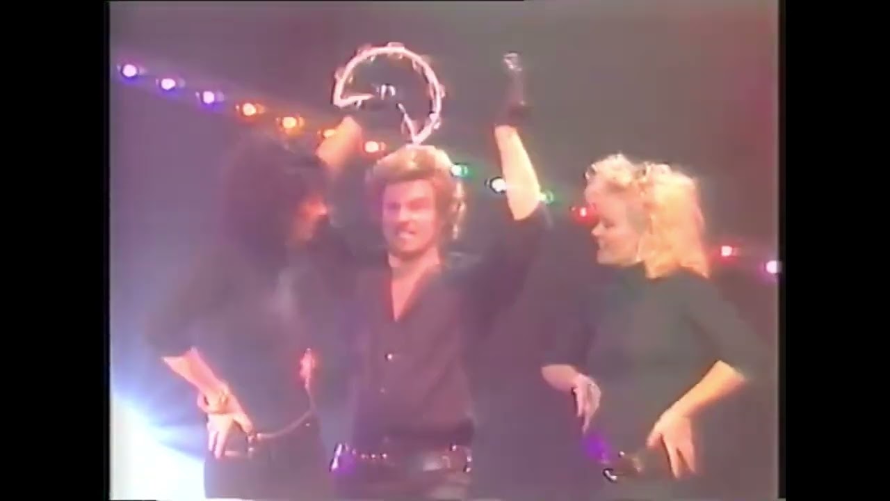 Bobby Davro spoofs George Michael