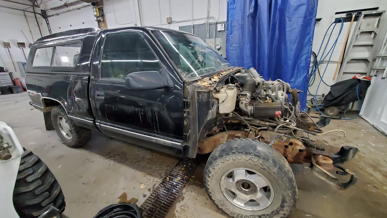 Снятие крыла 88-98 CHEVY GMC C K 1500