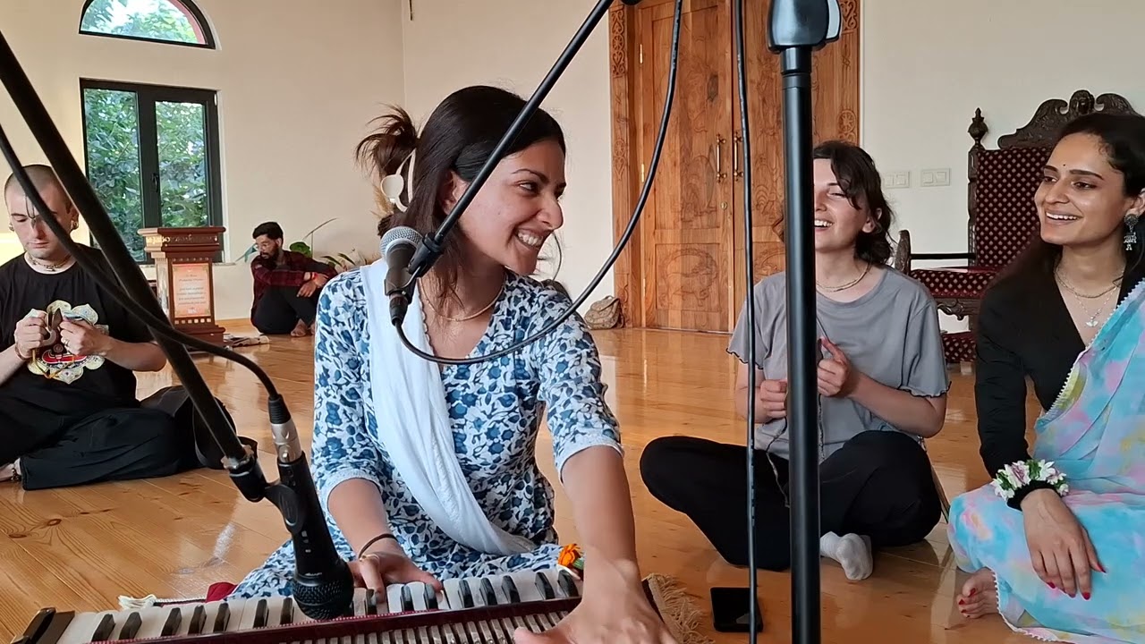Devangi m - Kirtan in Tbilisi ISKCON temple - 20.07.2025