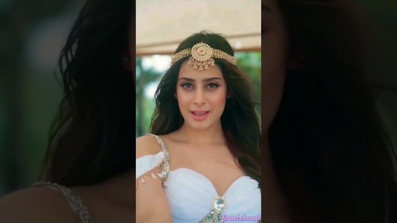 එයාගේ ලස්සනට ඕනම කෙනෙක් වසග වෙනවා 😍🥰🤩 | Beautiful Dance From Indian Girl #dance #shorts