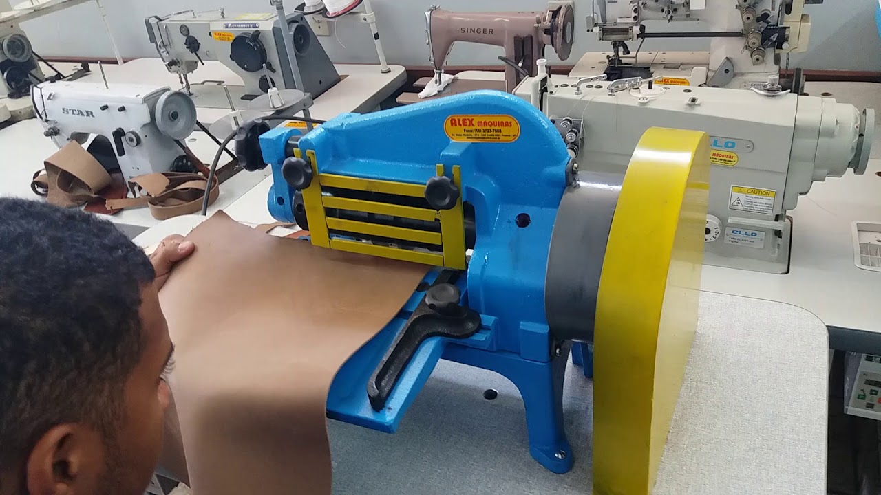 Maquina de corta tiras