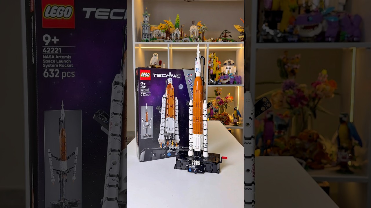 LEGO Technic NASA Artemis Space Launch System Rocket Review!#rlfm #reviews #42221 #lego #technic