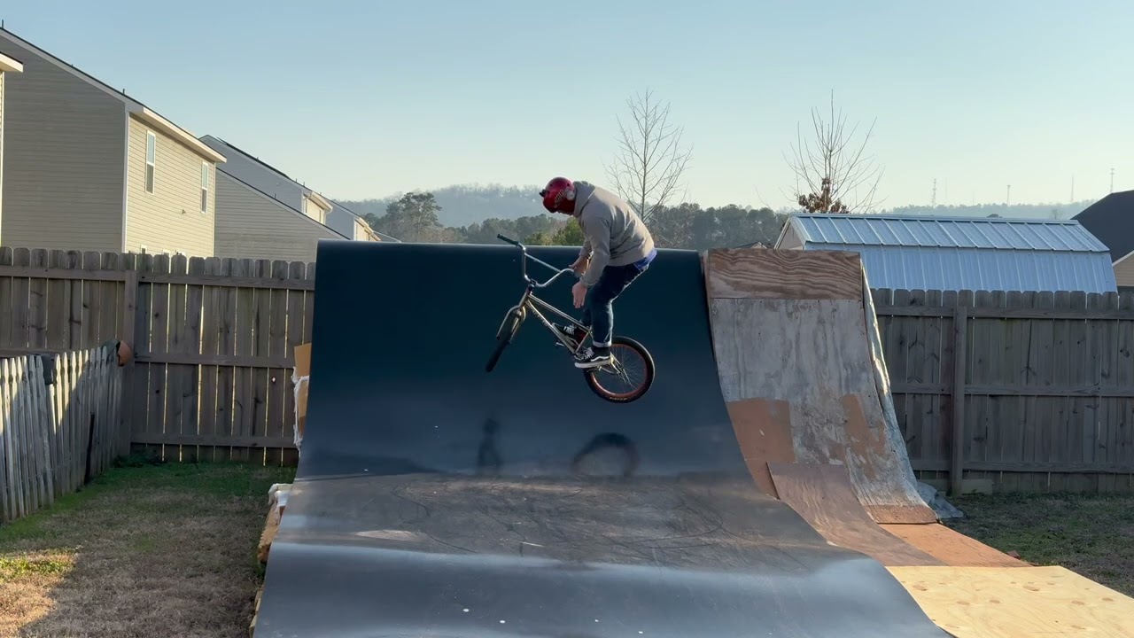 Bmx tricks #shorts #bmxtricks #bike #bmxstreets #bikeride #bmx  #oldschoolbmx