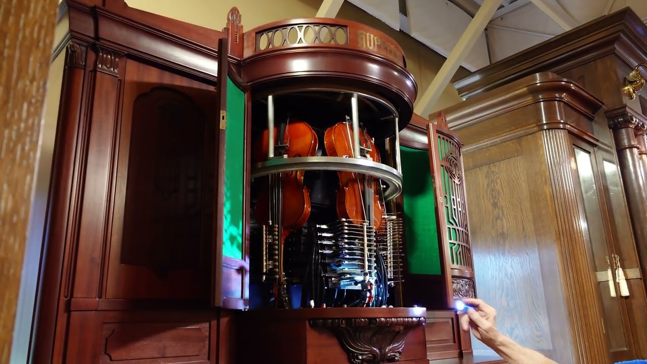 Stahl's Automotive Experience 1929 music machine 