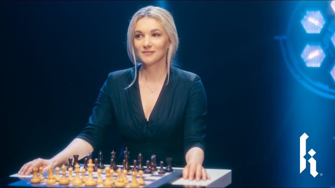 Learn how to mate with one rook with IM Almira Skripchenko