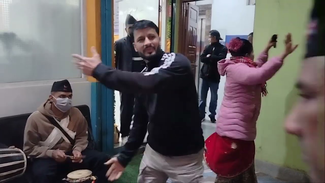 घरै मुनि सल्लेरी को बन। पञ्चेबाजा काठमाडौं 