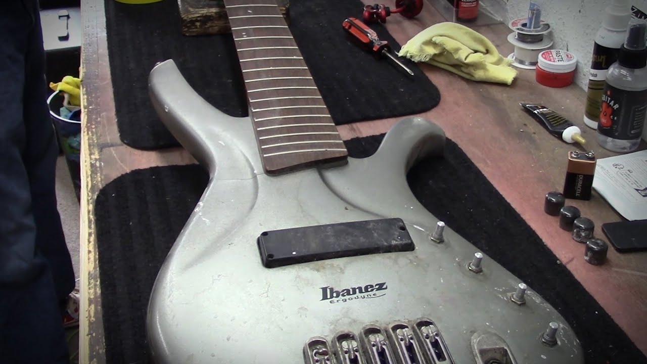 Ibanez Ergodyne Bass Restring!
