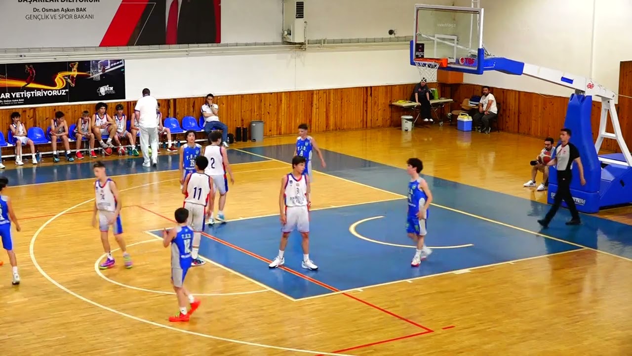 ANADOLU EFES- TED TBF U12 FİNAL 1.PERİYOT