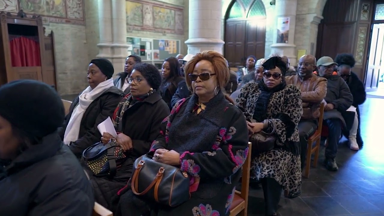 REPOSE EN PAIX MAMAN CAROLINE