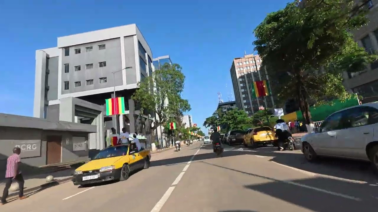 Conakry en fête : du Pont 08 Novembre au Centre-ville 🇬🇳 | 02 Octobre