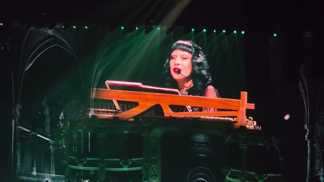 Lady Gaga – “Die with a smile” and 