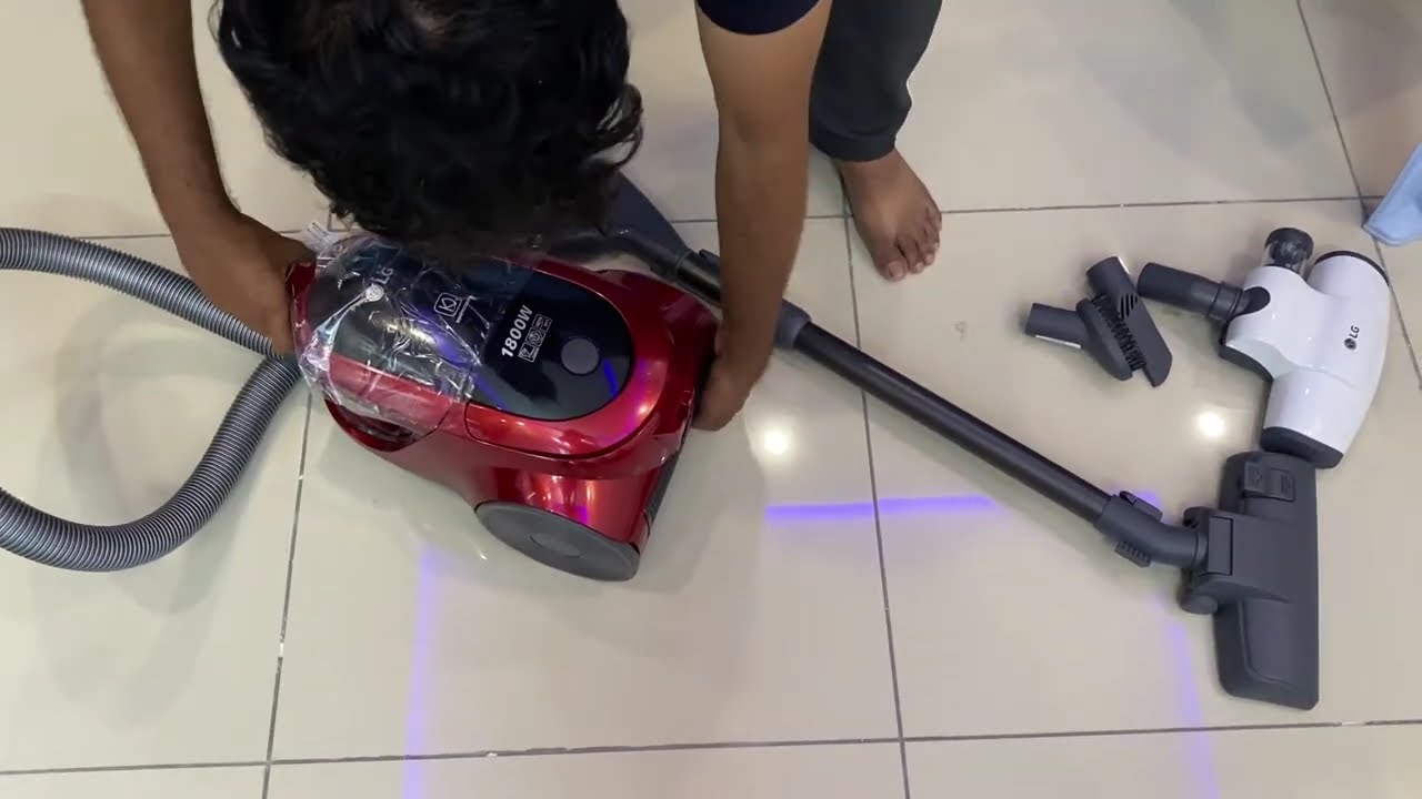 LG VK53181nnty Red color Vaccum cleaner Unboxing  and Demo || #pasamsundeep