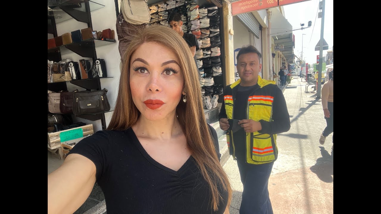Vamos a buscar las zapatillas de Juanes
