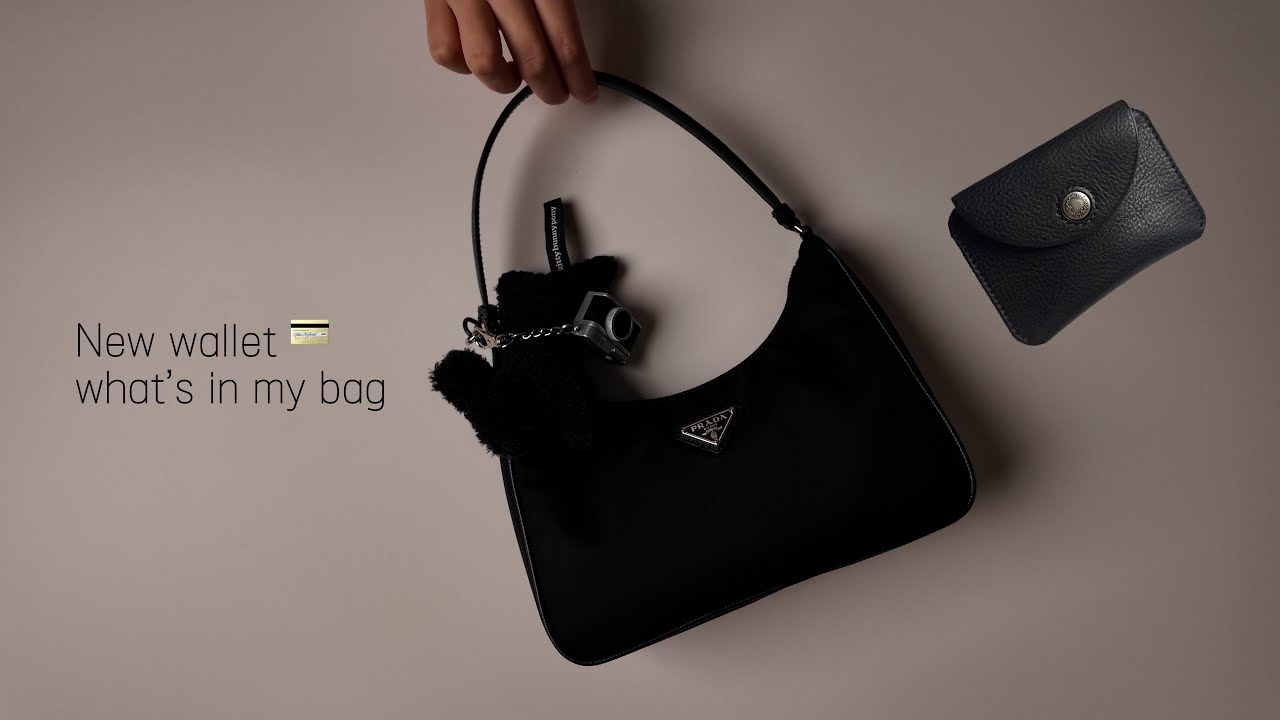 새 지갑이랑 함께하는 what's in my bag