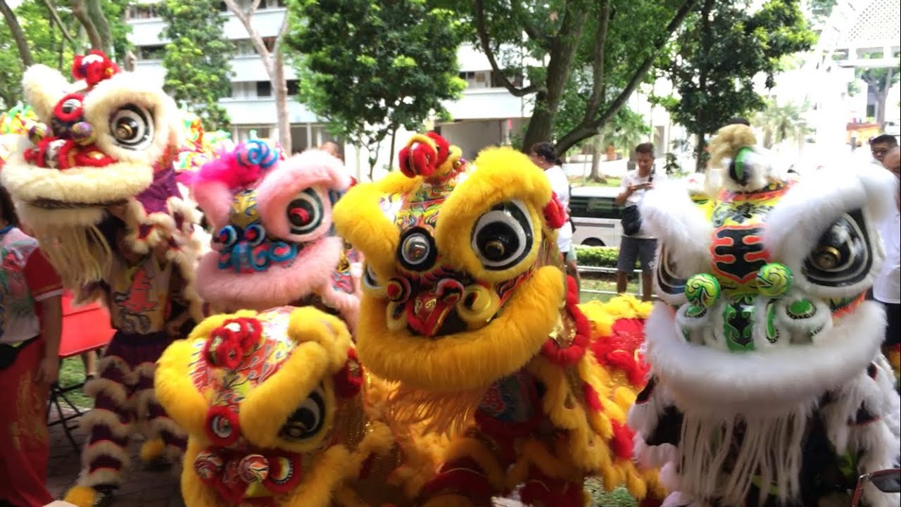 醒獅開張儀式 Lion Dance Opening Ceremony at Bedok North 1 July 2023