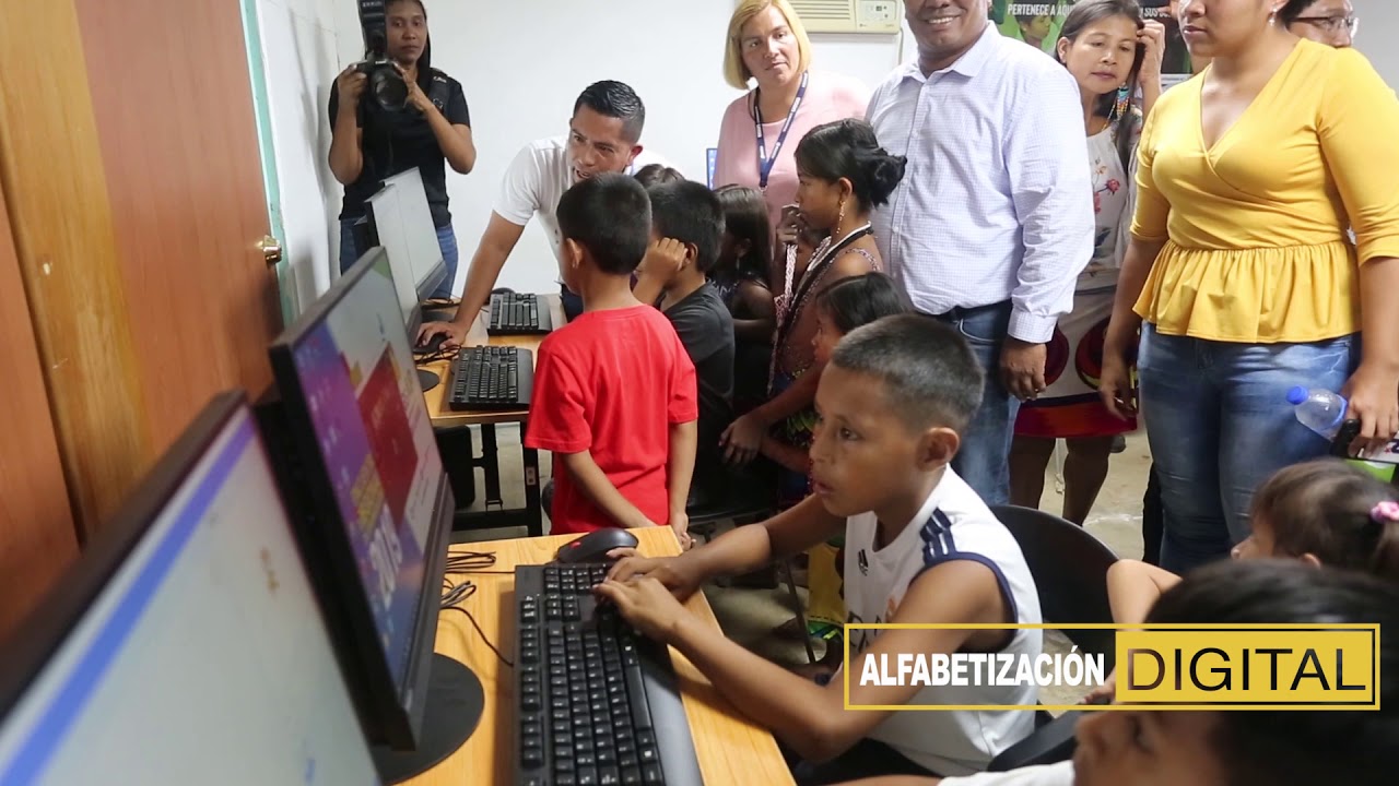 Inauguración de la Infoplaza Arimae - Tierras Colectivas