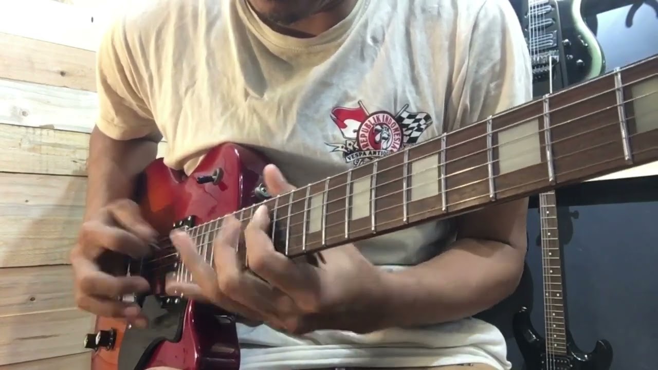 DeArmond M-65C Electric Guitar in Cherry Sunburst ,Bonjovilivingonaprayer