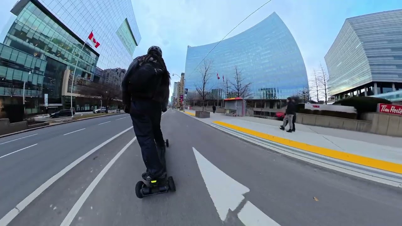 A Cooold Canadian day for Longboarding in January 2026! Let's get Boots!