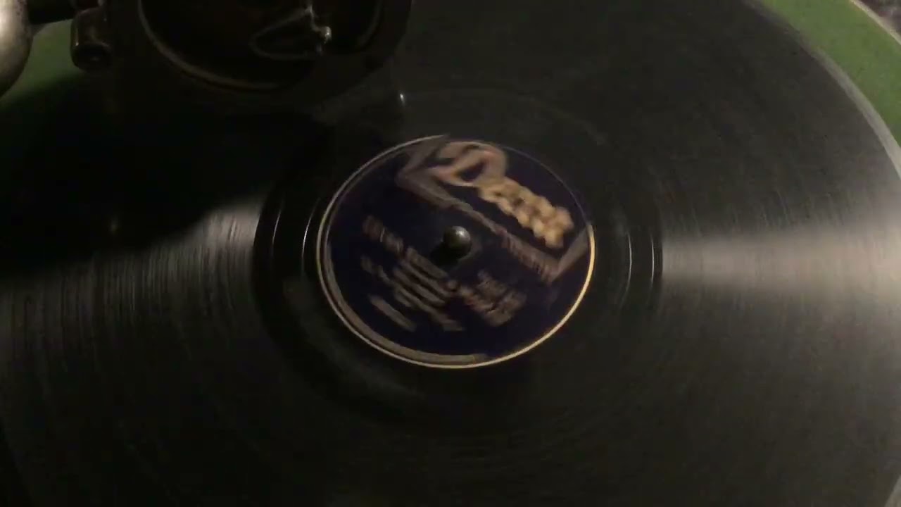 Red Foley - Never Trust A Woman - Decca 46074-A