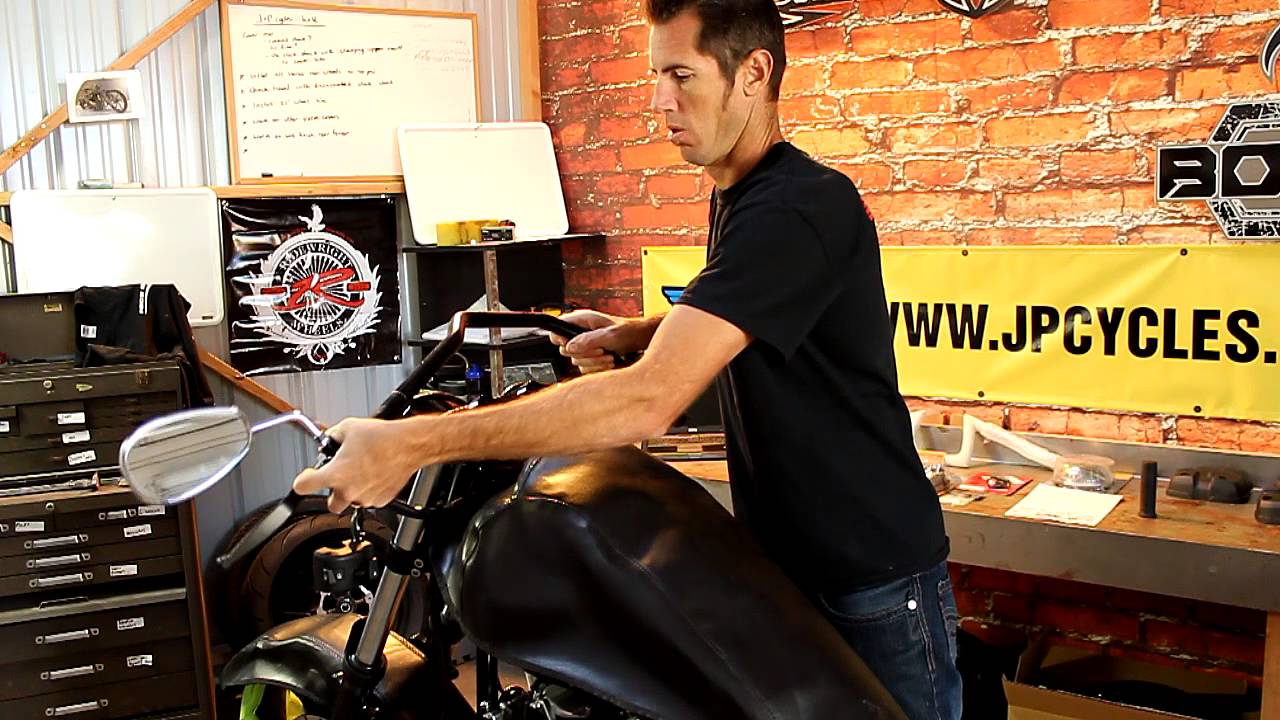 J&P Cycles Yamaha Bolt Build by Low and Mean Ep.3